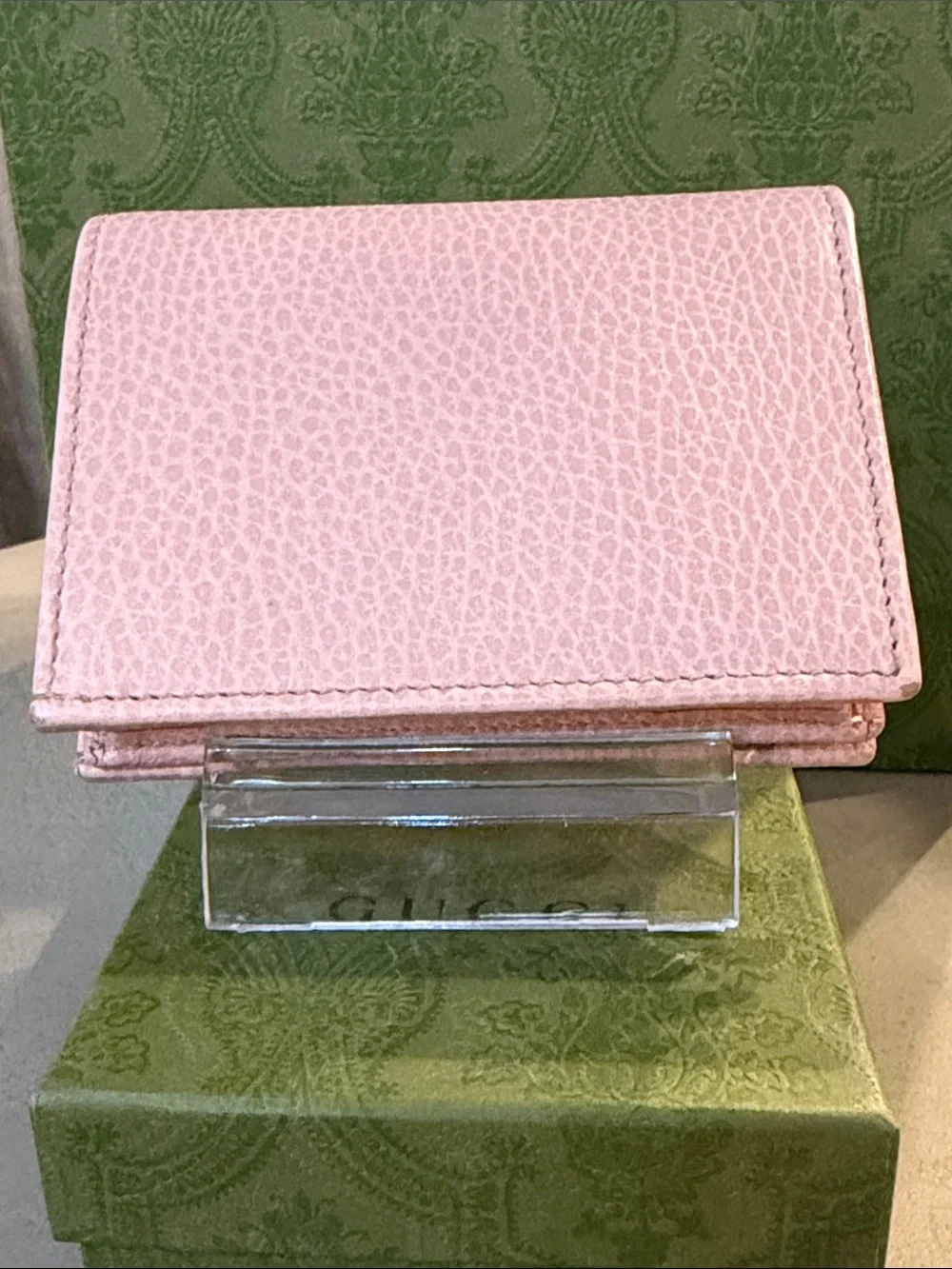 GUCCI | ✨ GG Marmont Card Case Wallet in Light Blush Pink Pebbled Leather - Picture 2 of 8